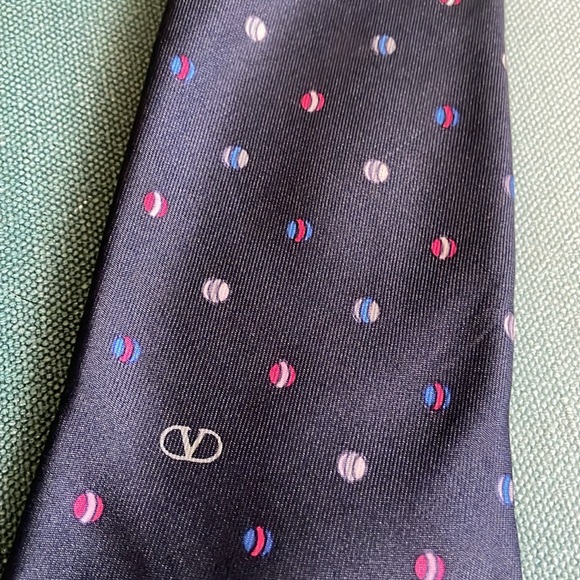 Valentino Silk Neck Tie - Picture 2 of 7